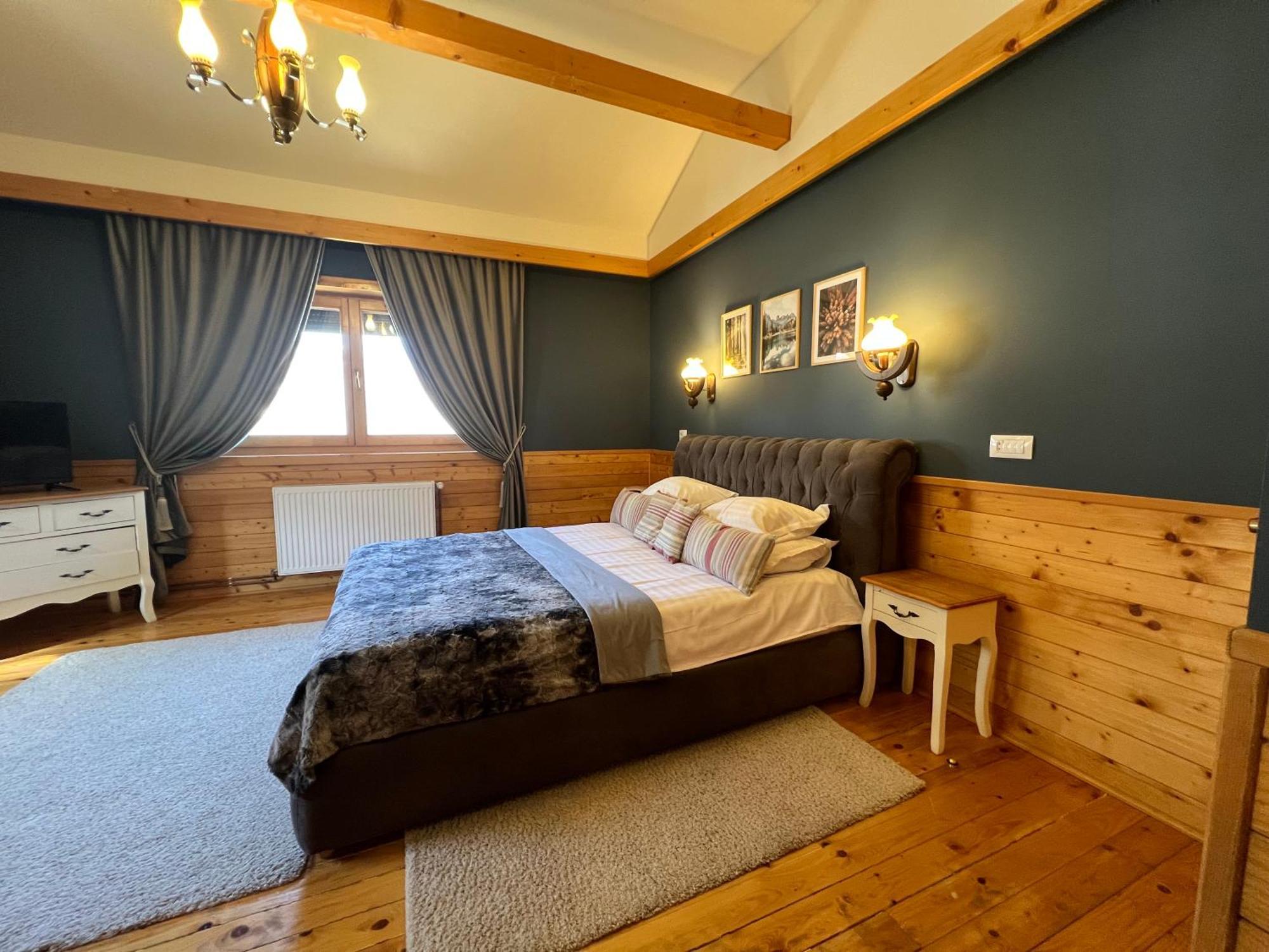 Carpathian Log Home Törcsvár Kültér fotó